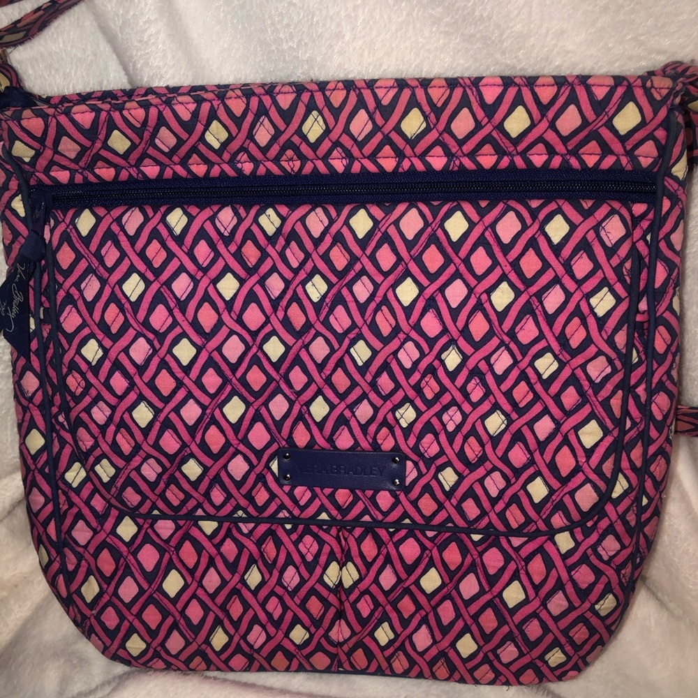 Vera Bradley crossbody - Picture 2 of 5